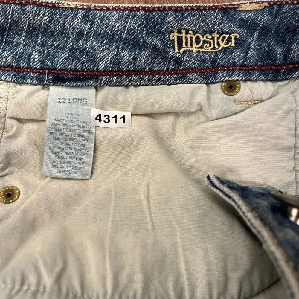 American Eagle Hipster Denim Shorts Medium Wash Raw Hem Cut Offs Womens 12 Long